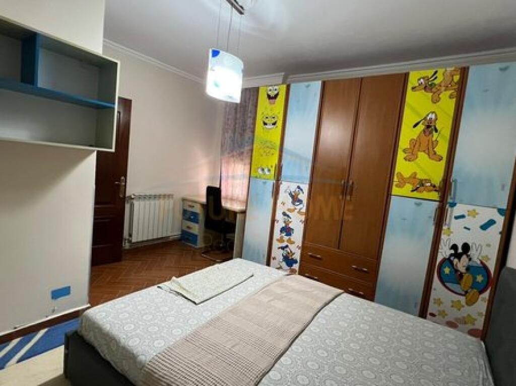 In vendita, Appartamento 3+1+2, Via Siri Kodra, Tirana