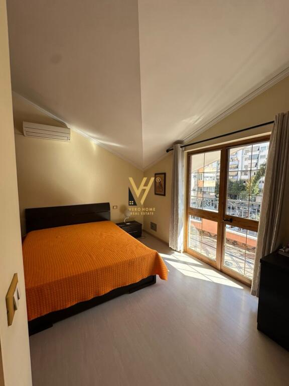 JEPET APARTAMENT 3+1 ME QIRA TE KOMUNA E PARISIT 1.000 EURO