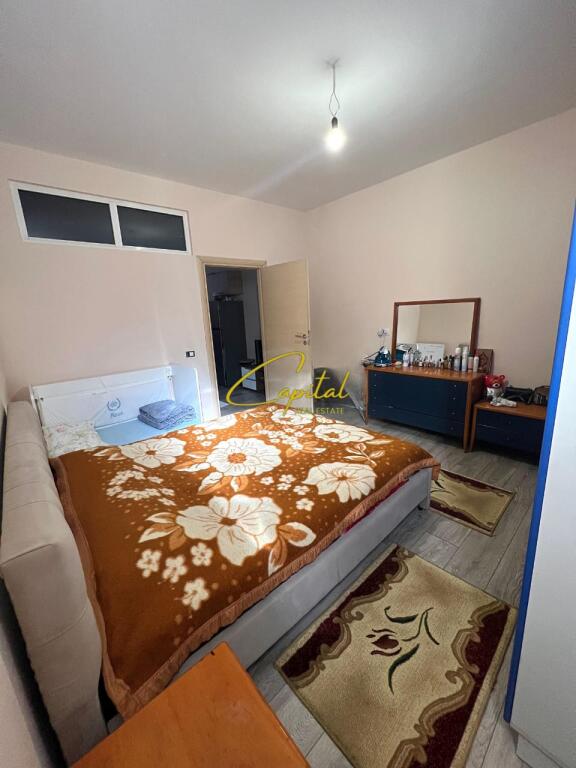 APARTAMENT ME QERA 1+1 SELITE 40.000 LEKE