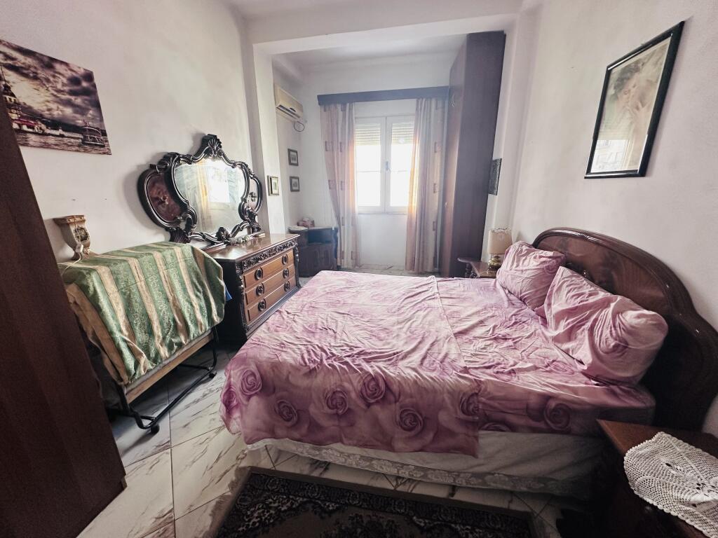 Jepet Me Qera Apartament 1+1+1 Ballkon
