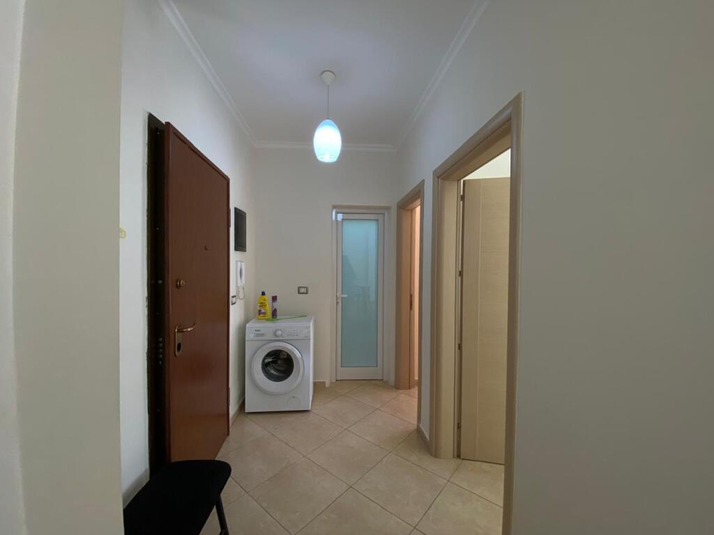 Apartament me Qera 2+1 Lungomare