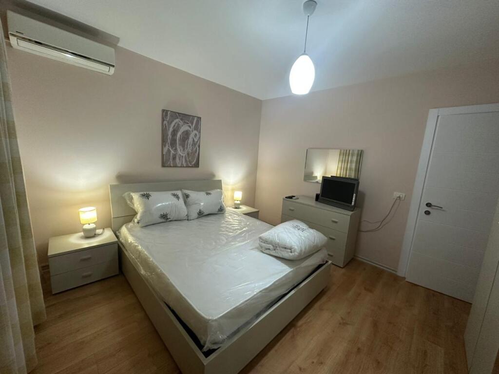 Former Aviation field for rent 2+1