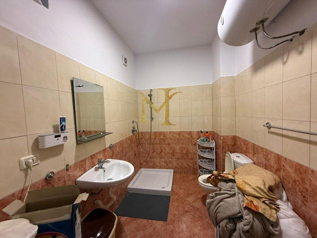 APARTMENT FOR RENT IN THE CENTER OF DURRES !!