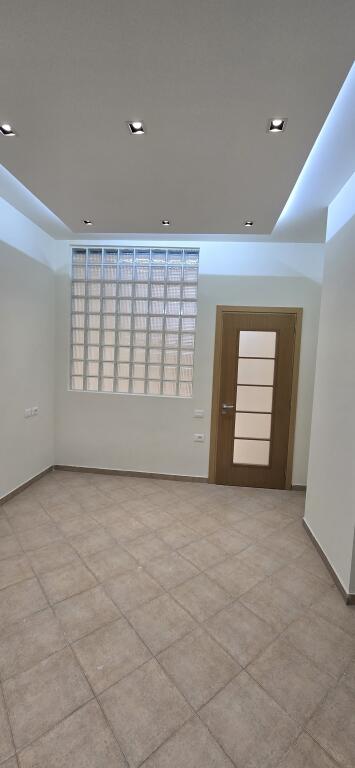 Office for rent, near Lion Park 2, 550 

