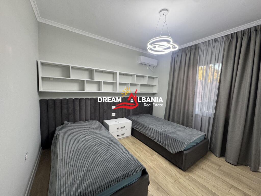 Appartamento 3+1+2wc in affitto vicino al Tribunale Distrettuale a Tirana (ID 4231477 )