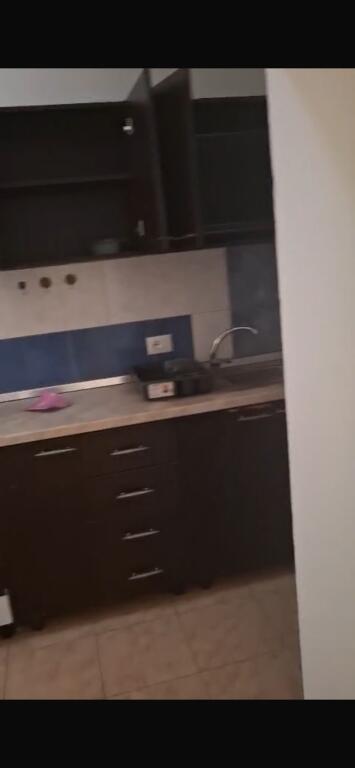 Garsoniere me qera