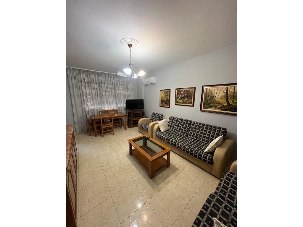 Apartament 2+1 me Qera ne Vasil Shanto