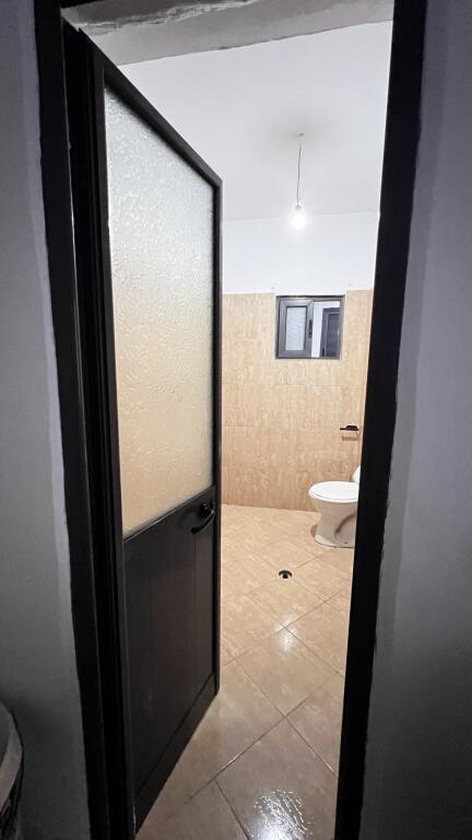 Jepet me qera Apartament 1+1 65m2 Laprake
