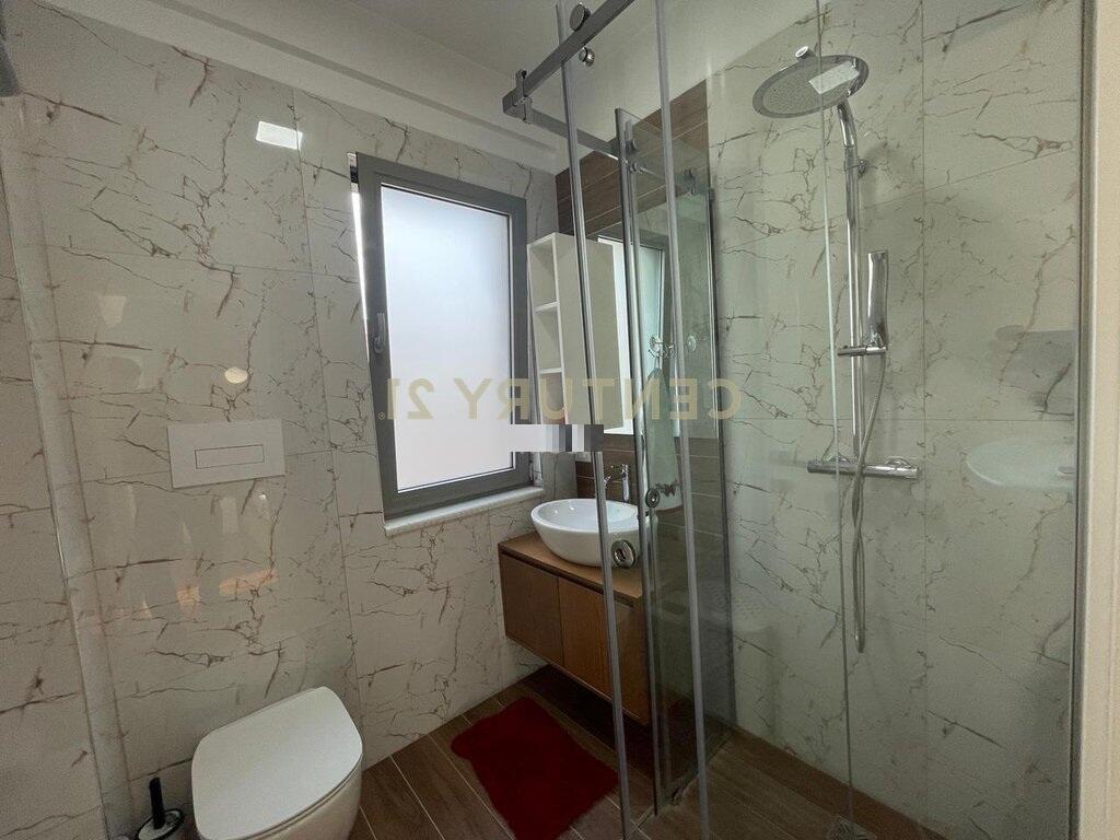 Ofrohet Apartament Modern 3+1+2, Rezidenca TOWER BRIDGE 3!