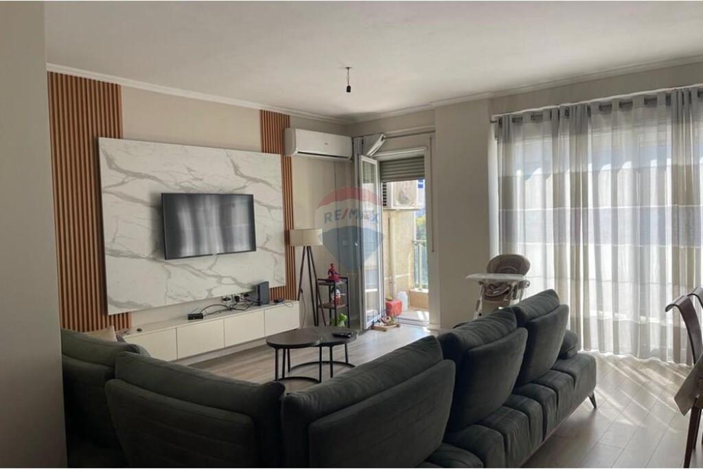 Apartment - For Sale - Lapraka, Tirana € 247,640