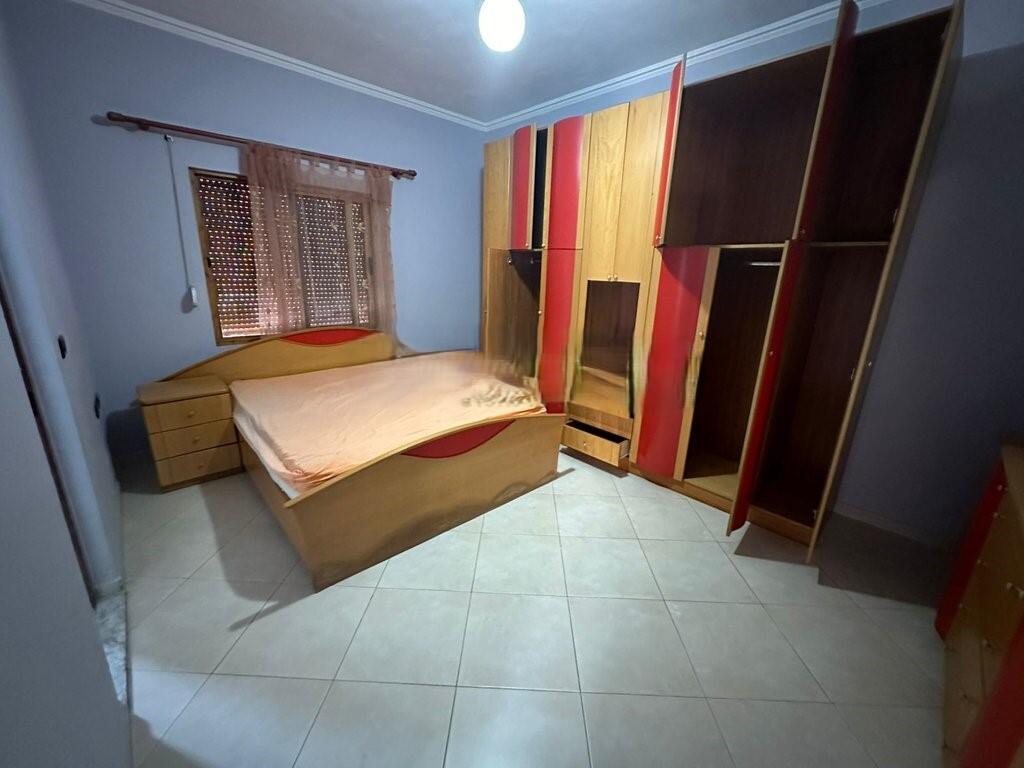 APARTAMENT 2+1+2 PËR QIRA NË RRUGËN GRAMOZ PASHKO 650 € /Muaj