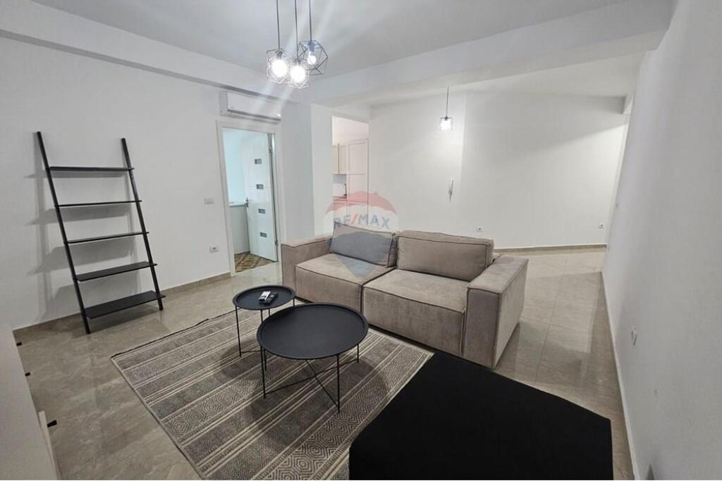Apartament 1+1 per qira ne Myslym Shyr!