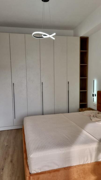 📣 QERA SUPER Apartament 1+1 📍 Kompleksi Kadiu, Ali Dem 🛣️ Rruga "Pasho Hysa" ✨
