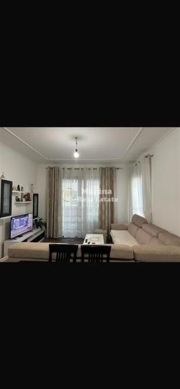 Shitet Apartament 2+1+2, Kinostudio, 180.000 Euro