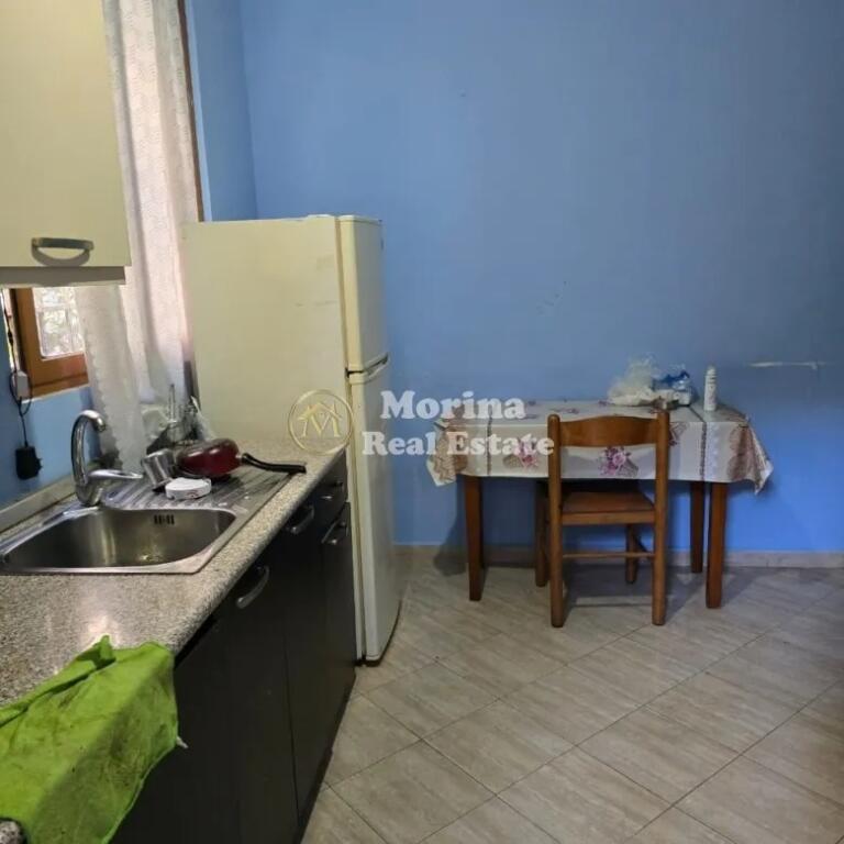 Qera Apartament 1+1, Rruga 5 Maji, 250 Euro/Muaj.