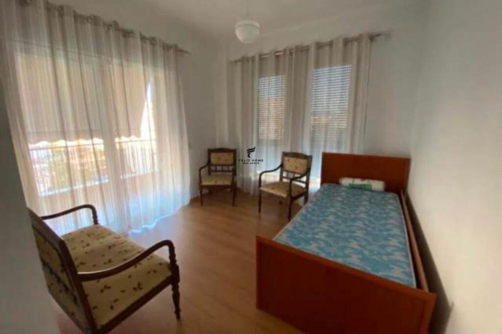 APARTMENT FOR RENT 3+1 5 MAJI 650 EURO