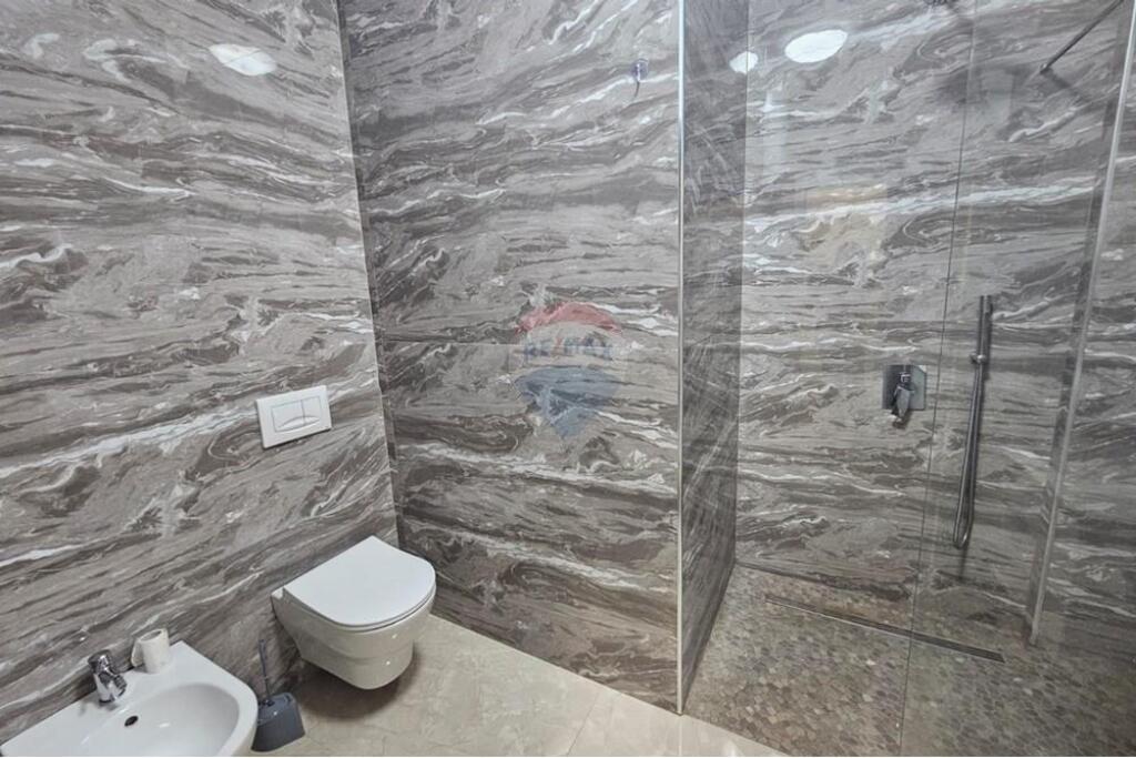 Apartament 1+1 per qira ne Myslym Shyr!