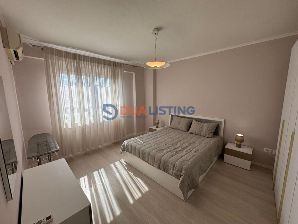 Jepet me qira apartament 3+1+2 tualete. ish ekspozita