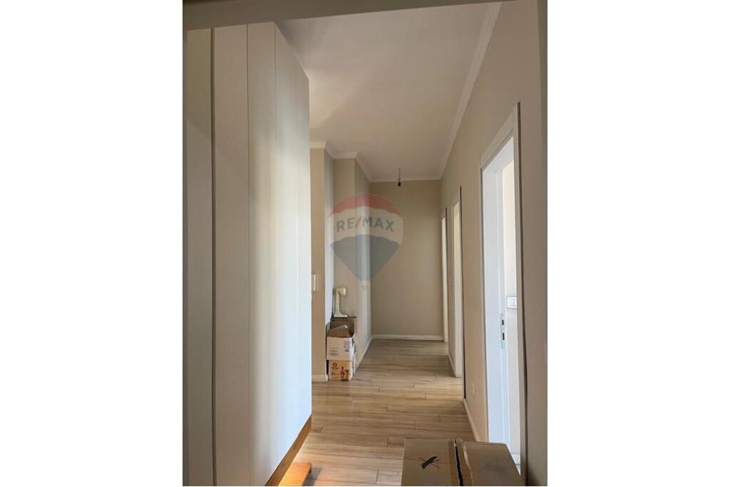 Apartment - For Sale - Lapraka, Tirana € 247,640
