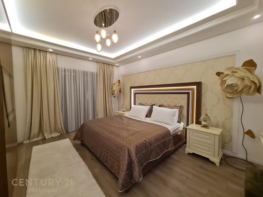 APARTAMENT 2+1+GARAZH PER SHITJE 280,000 €