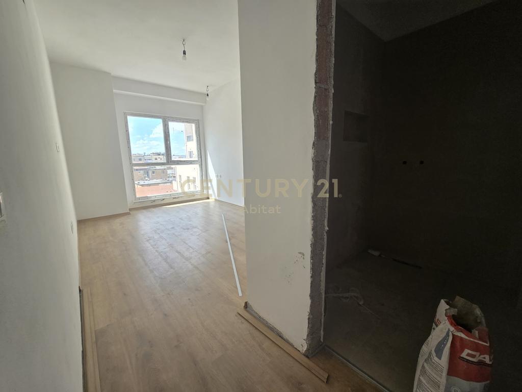 Shitet Apartament Premium në Kompleksin Aura!