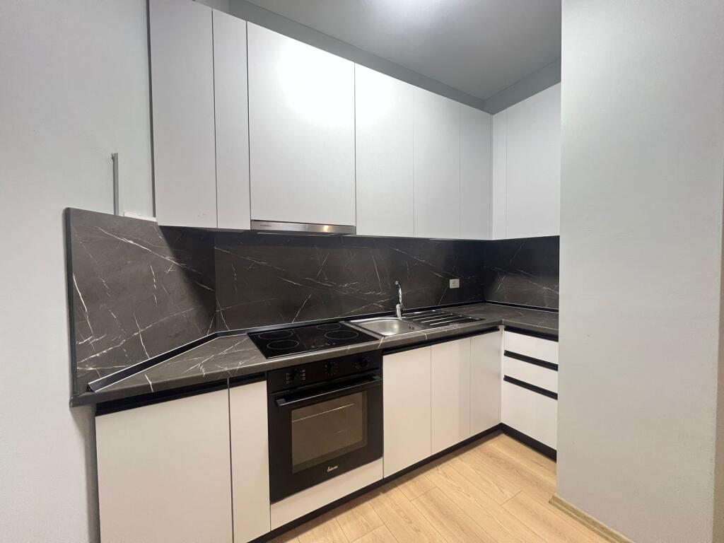 Jepet ne qira 2+1 ASTIR TE OASIS RESIDENCE 600 mije leke