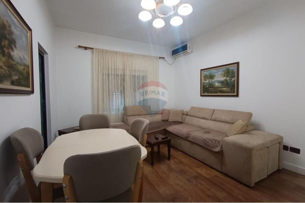 Apartament 2+1+2 me qera tek Mine Peza