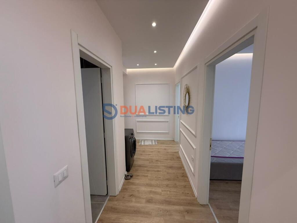 QIRA APARTAMENT MODERN 2+1+POST PARKIMI TE REZIDENCA ERLI, TIRANË