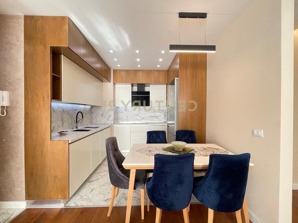 Ofrohet Apartament Modern 3+1+2, Rezidenca TOWER BRIDGE 3!