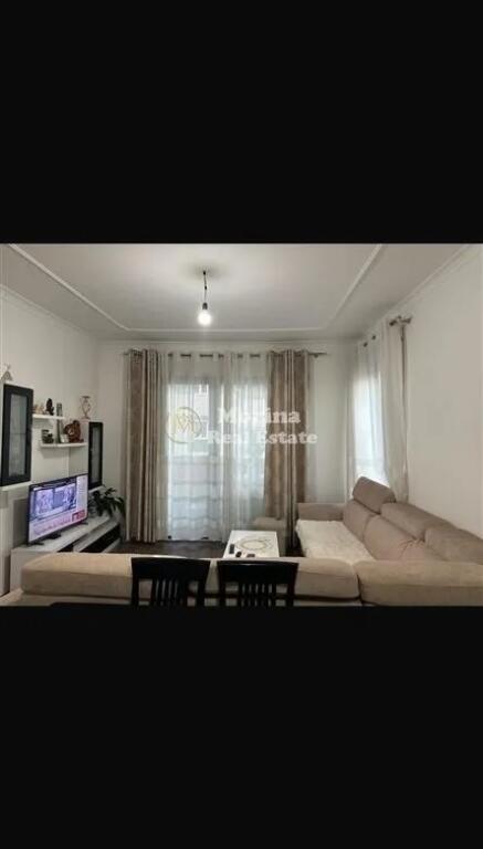 Shitet Apartament 2+1+2, Kinostudio, 180.000 Euro