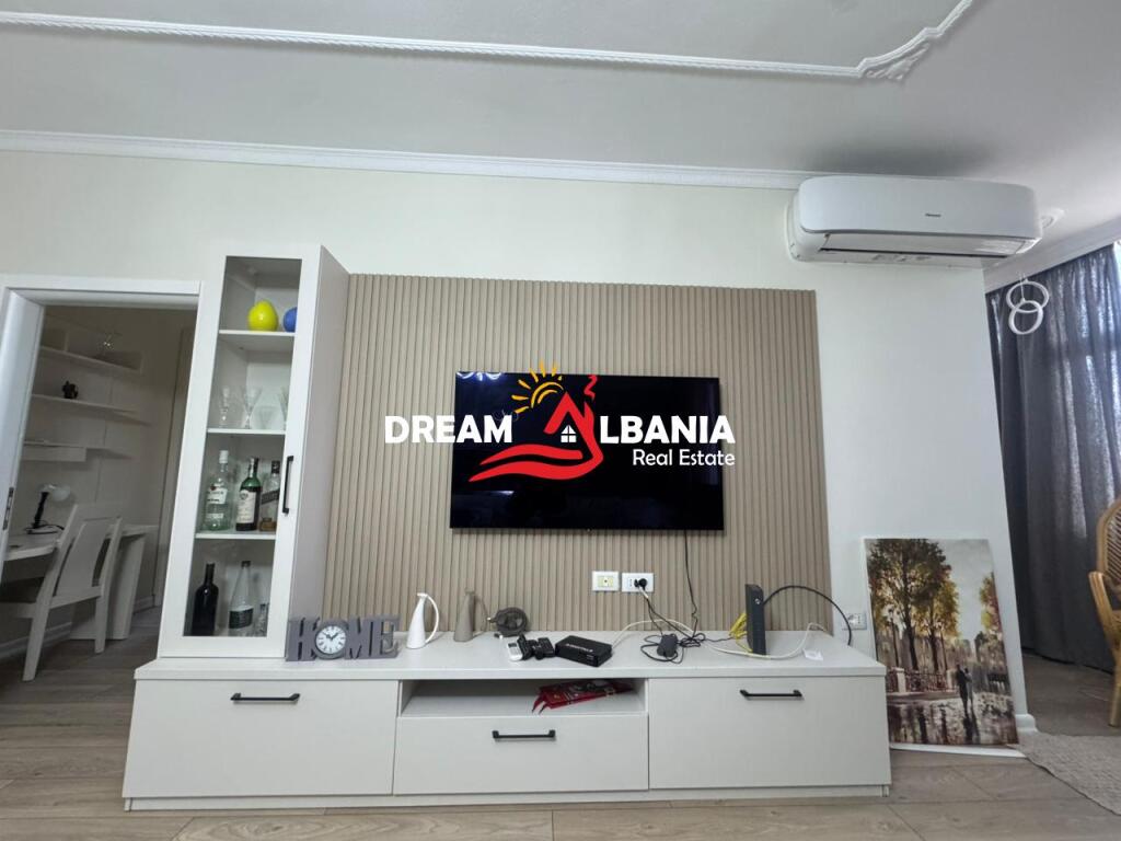 Appartamento 3+1+2wc in affitto vicino al Tribunale Distrettuale a Tirana (ID 4231477 )