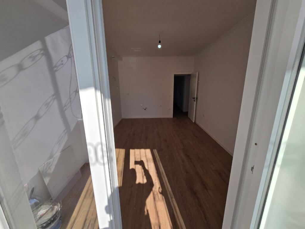 Shitet apartament 1+1 ne Don Bosko