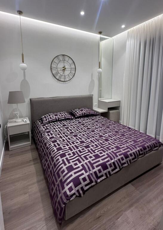 Jepet me qira 1+1 STACIONI I TRENIT 620€