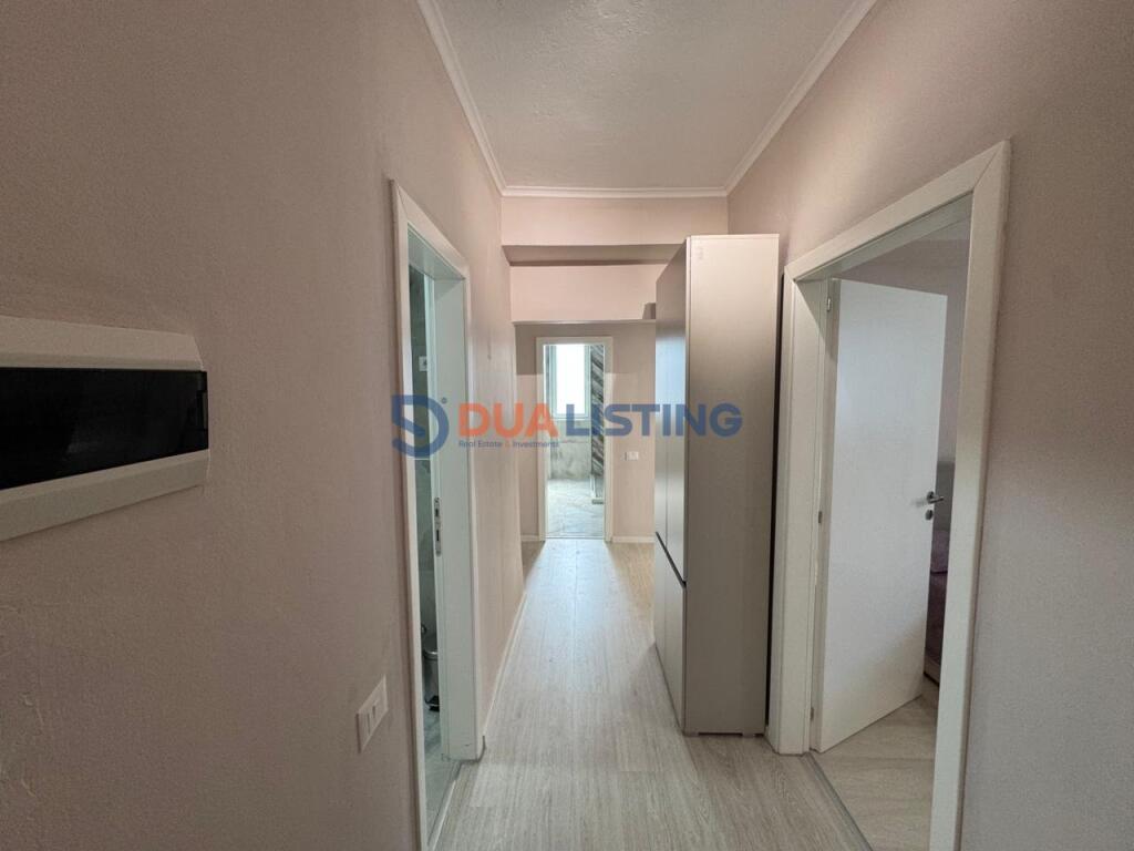 Jepet me qira apartament 3+1+2 tualete. ish ekspozita