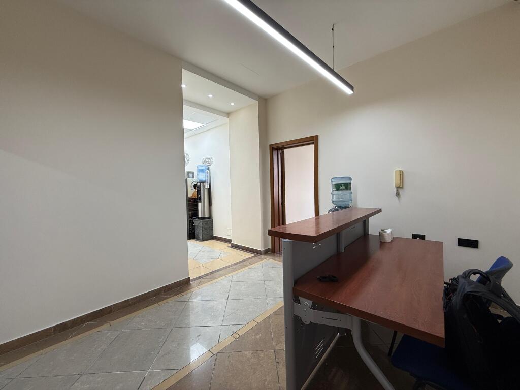 Ambient Multifunksional me Qira – Vendndodhje Premium!