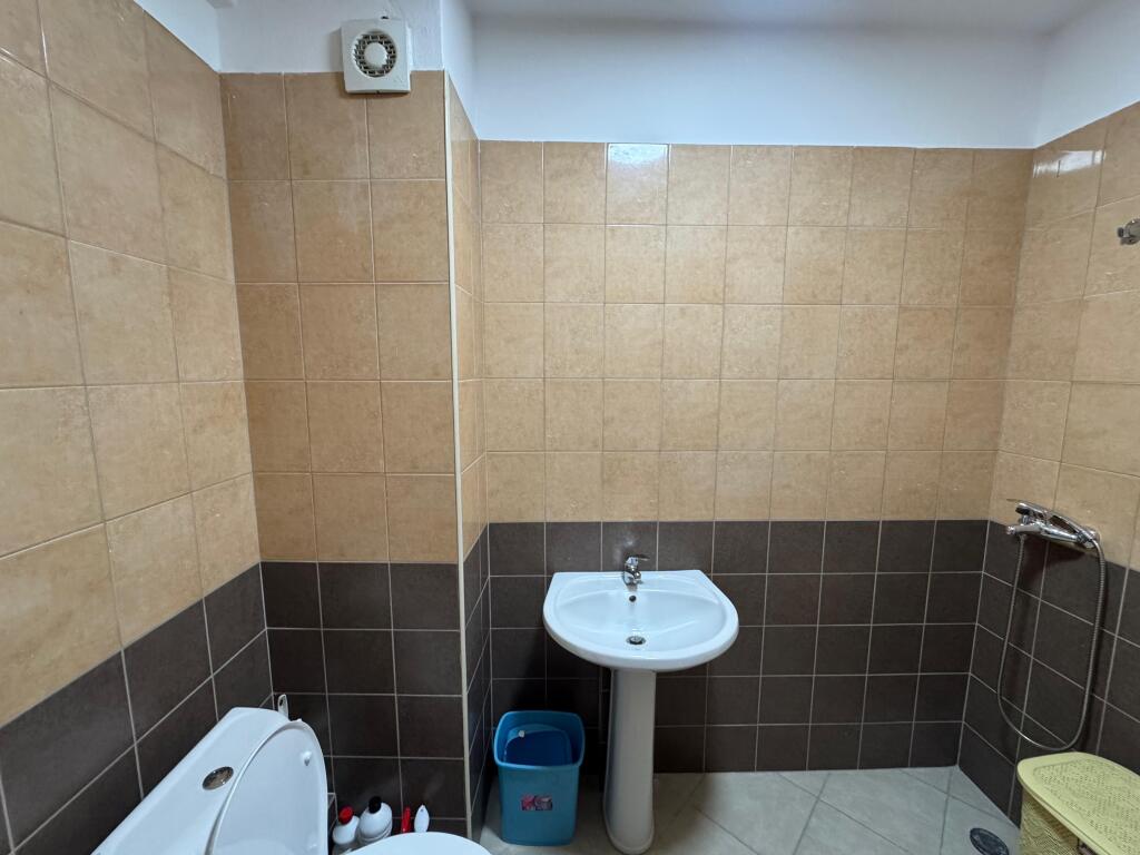Apartament 2+1 per Qera ne Astir