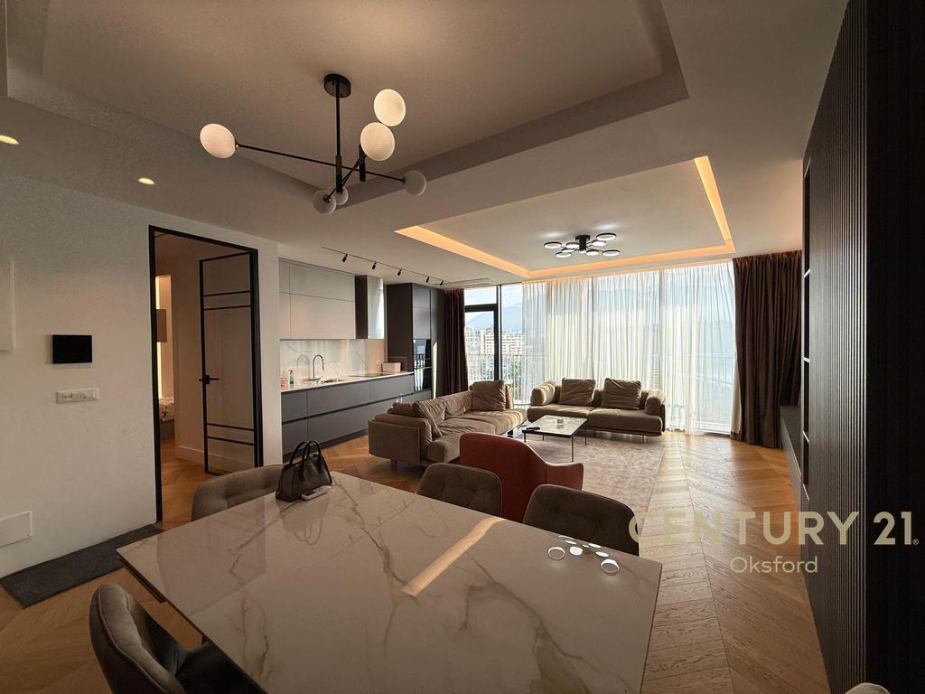 JAPIM ME QIRA APARTAMENT LUKSOZ+POST PARKIMI TEK REZIDENCA LAKE VIEW!