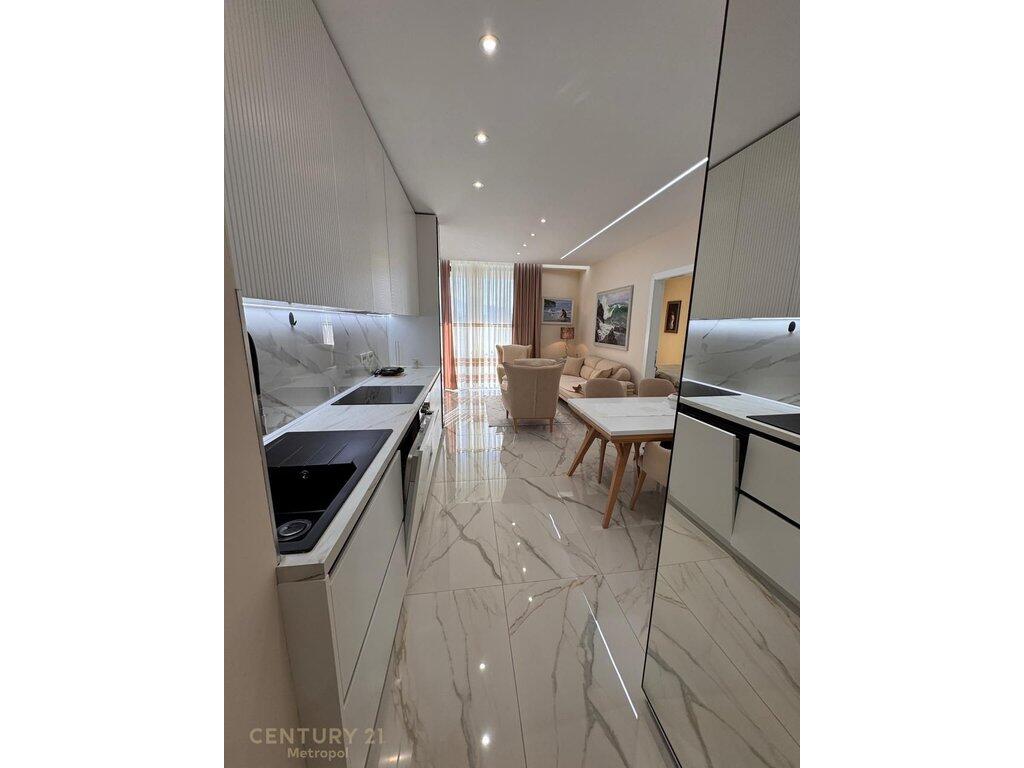 APARTAMENT 2+1 PER QERA, MINE PEZA !