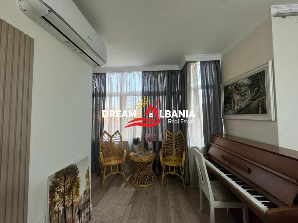 Appartamento 3+1+2wc in affitto vicino al Tribunale Distrettuale a Tirana (ID 4231477 )