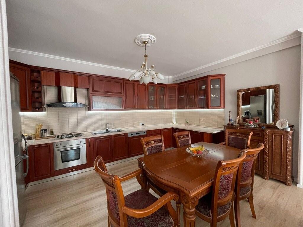 Apartament 2+1 per Qira prane Shkolles "Mihal Grameno"! 750 € /Muaj