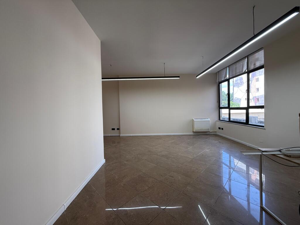 Ambient Multifunksional me Qira – Vendndodhje Premium!