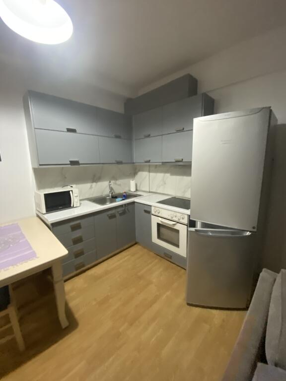 2+1,i mobiluar liqeni i thate,te fz construksion,600 euro