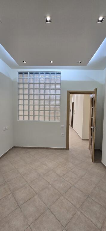 Office for rent, near Lion Park 2, 550 
