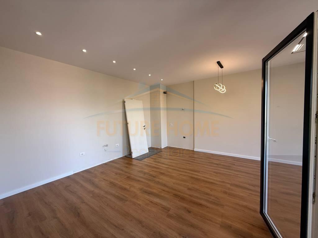 SHITET APARTAMENT 2+1+POST PARKIMI TEK BERMON RESIDENCE , BULEVARDI I RI