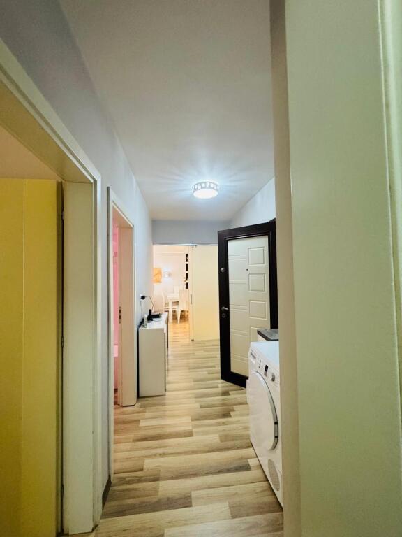 Apartament me qera 2+1 - 📍Rruga Mine Peza