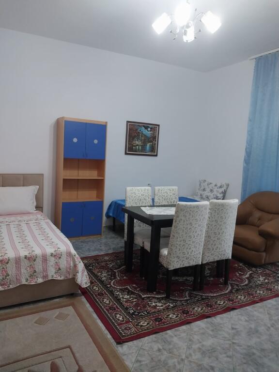 Garsionere Shkolla e bashkuar!
