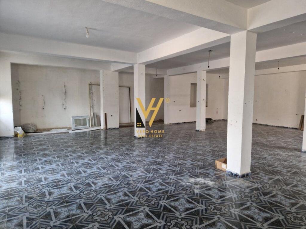 BUSINESS PREMISES 160 M2 FOR RENT IN DON BOSKO 450 EURO