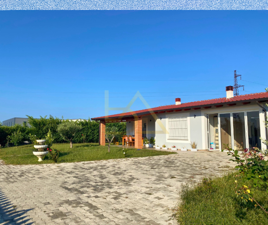 Shiten 2 Kapanone dhe Shtëpi Private – Ishull Lezhë, Lezhë