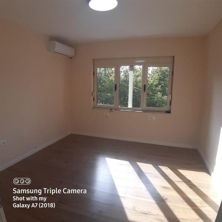 OFFICE FOR RENT 90 M2 CENTER 900 EURO