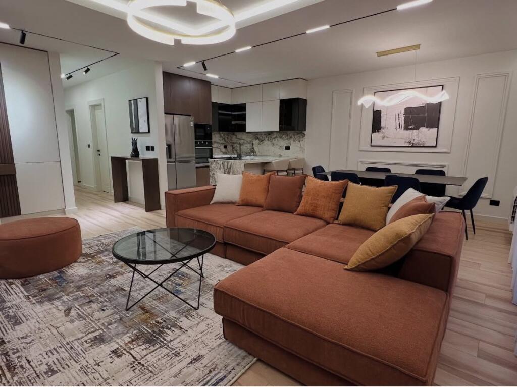 Apartament Modern 2+1 per qira prane TEG!